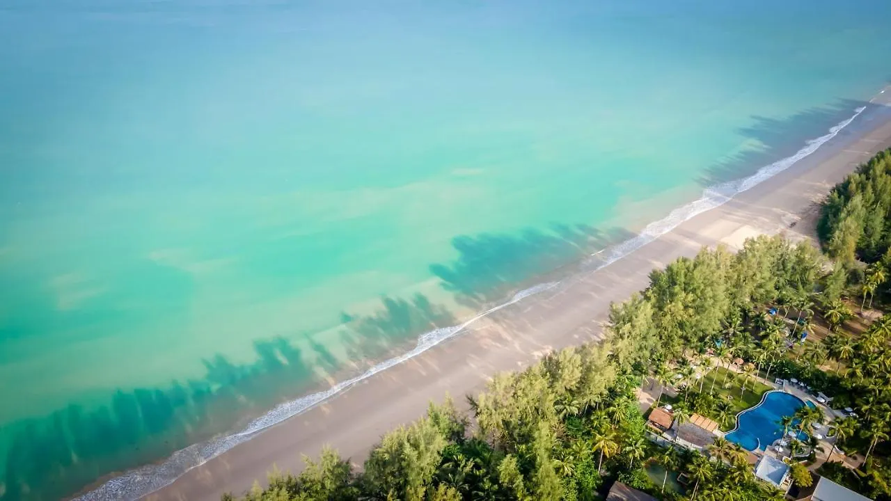 Outrigger Khao Lak Beach Resort - Sha Extra Plus