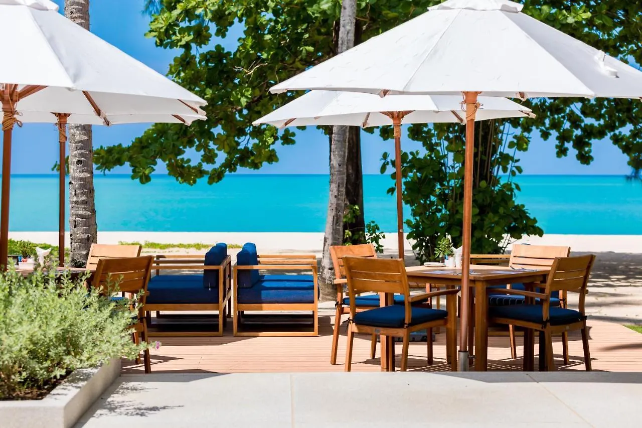 Outrigger Khao Lak Beach Resort - Sha Extra Plus
